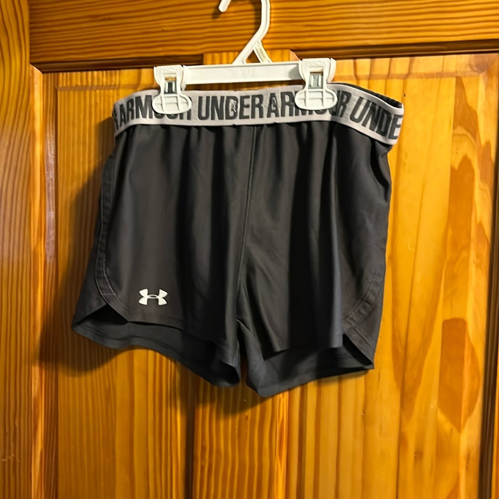 Women’s size S/M(?) gray athletic shorts by Under Armour (read description)